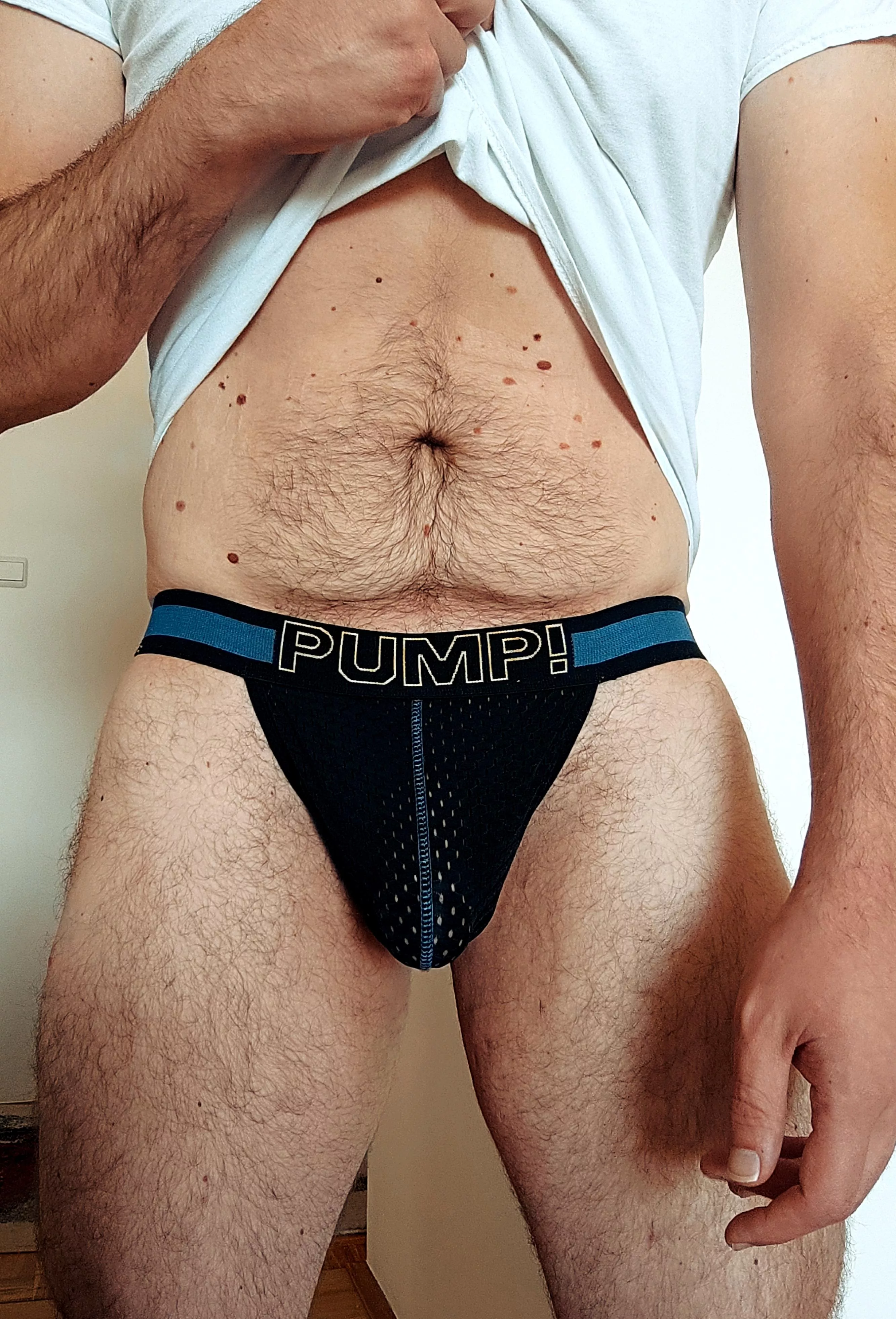 Time to hit the gym posted by gaygroove