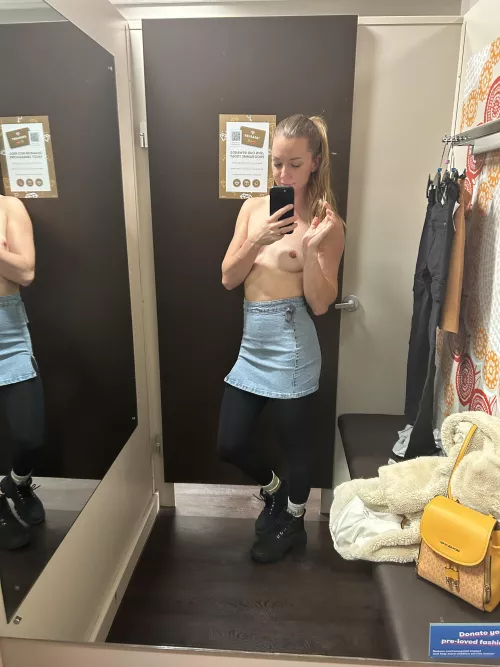 want to join me in the changing room by rosieposieblue1