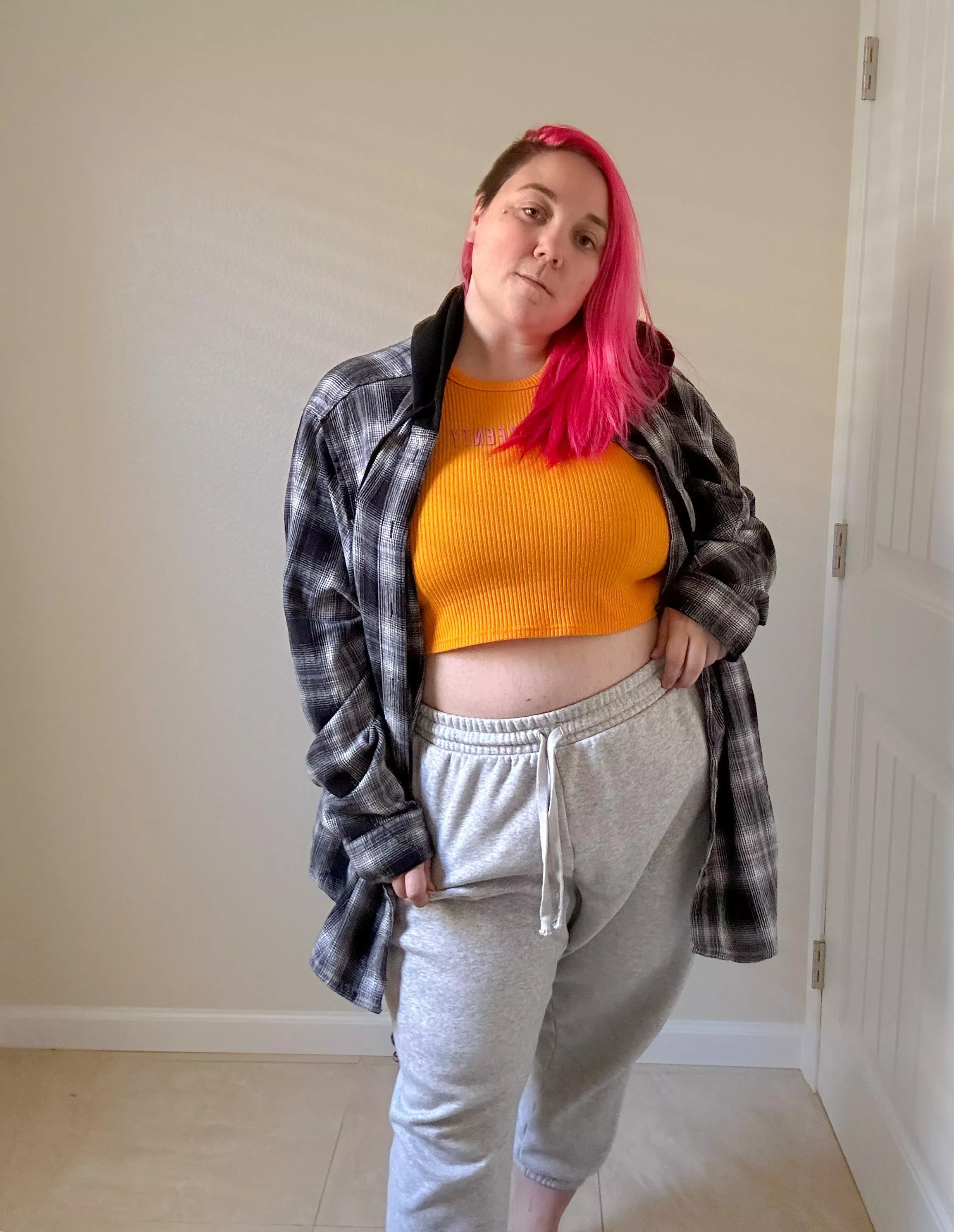 WFH fit check 😊 posted by Mercy-Morningstar