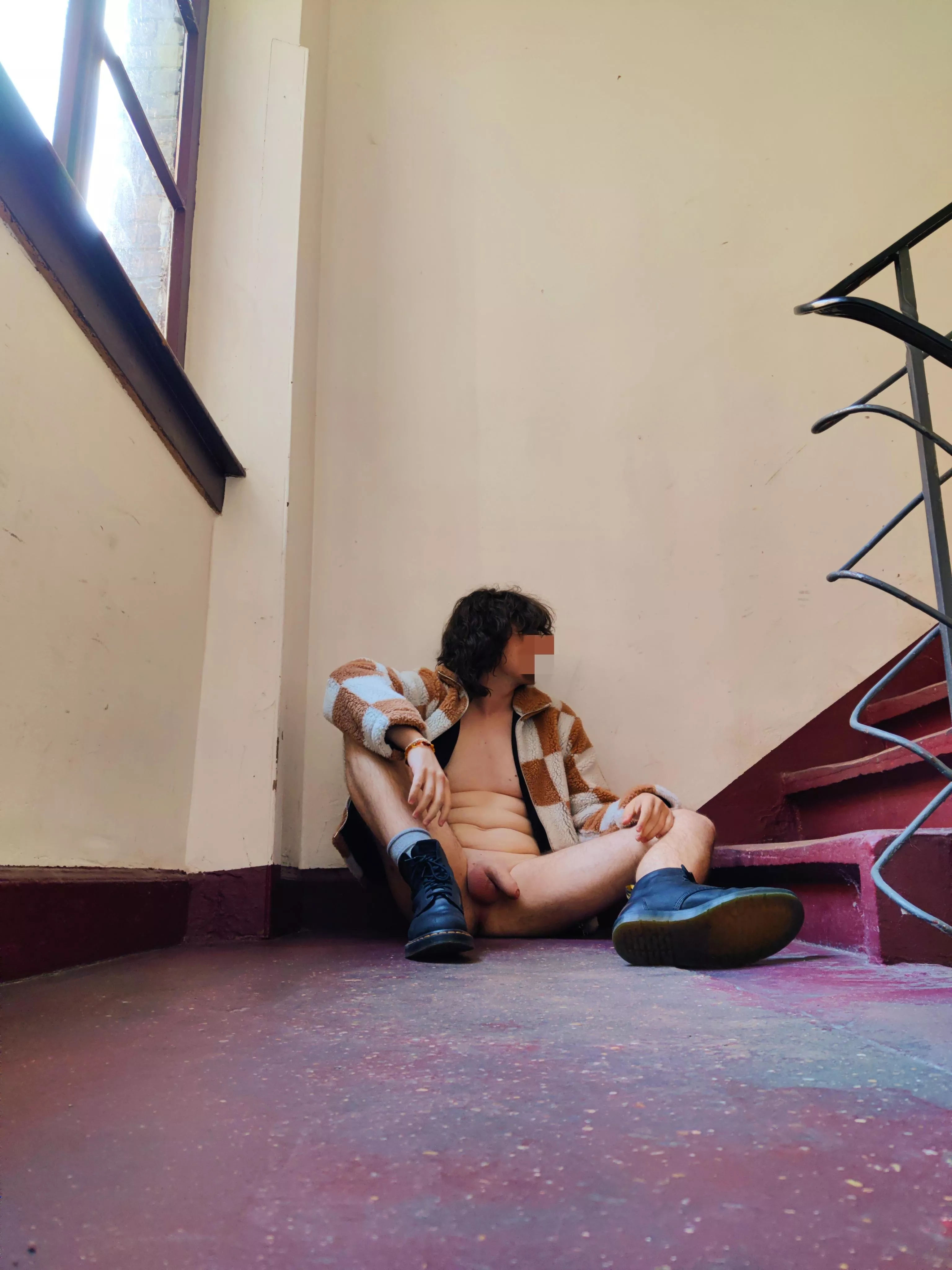 What would you do if you saw me sitting like that? posted by Snipziy