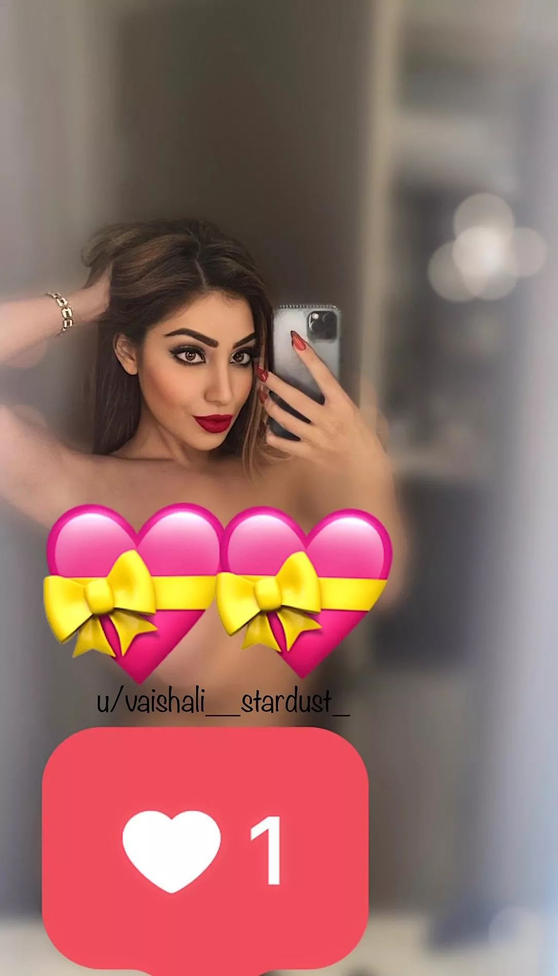 Will you cheat on your wife with this desi bhabhi🙈 posted by Vaishali__stardust_