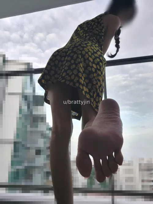 would u lick the feet of a cute asian brat? by brattyjin