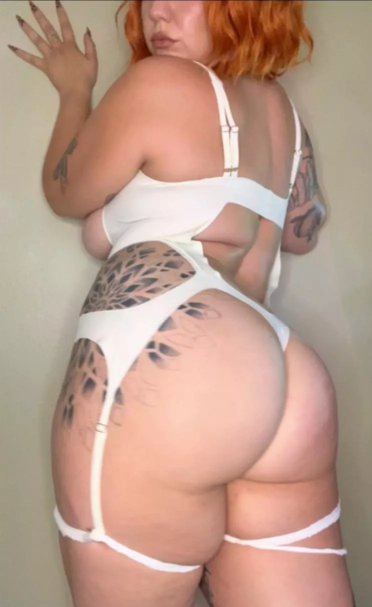 Would you rail this phat ass? posted by Midwest_Princess_