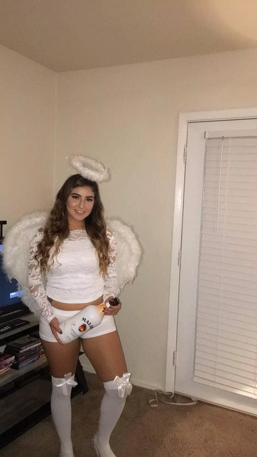 22 F Need Someone To talk to Im Bored Want to have Some Little FUn Snapp Me : judith_ro21 posted by CharaGurley