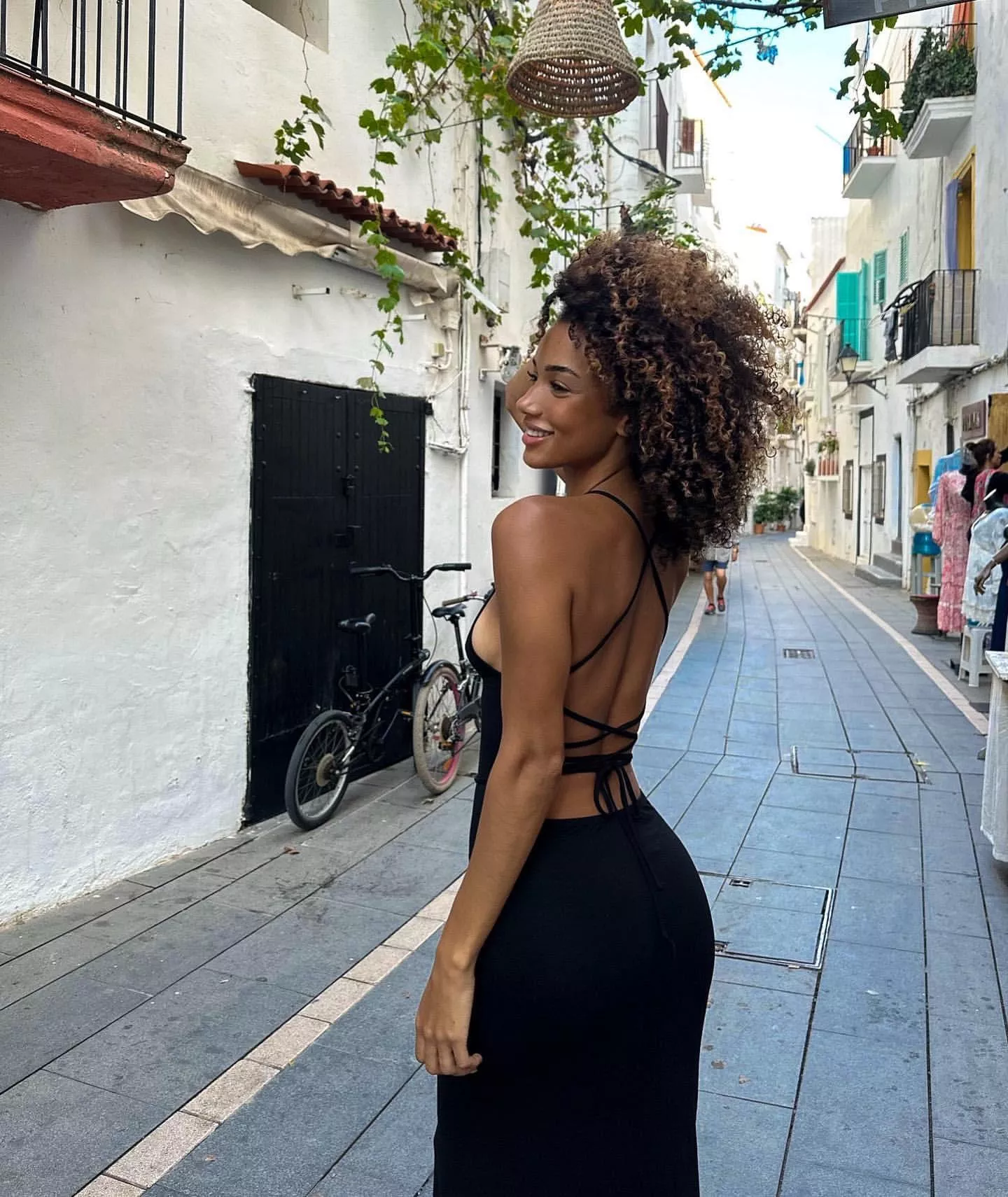 Amaka Enem posted by HonestRunner