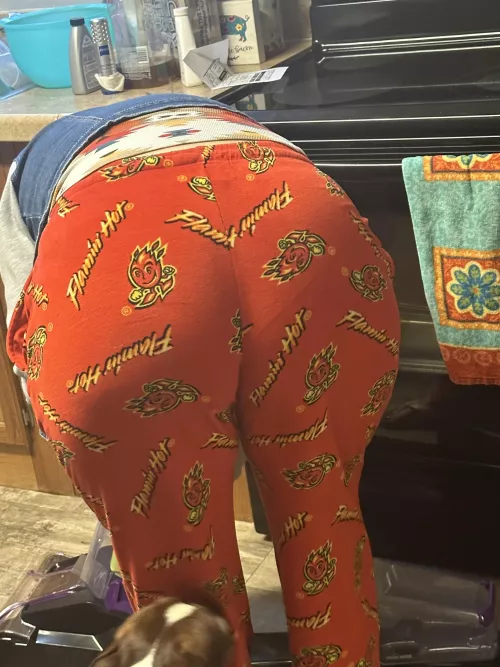 Anyone like my wife’s big fat ass??? by Full_Specialist9101