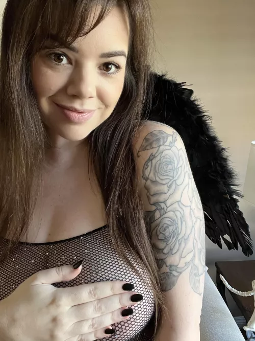 Black nails for Halloween! by avajadeanderson