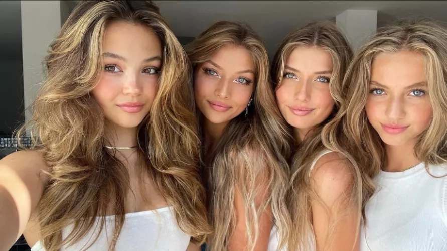 Blonde babes by angizni