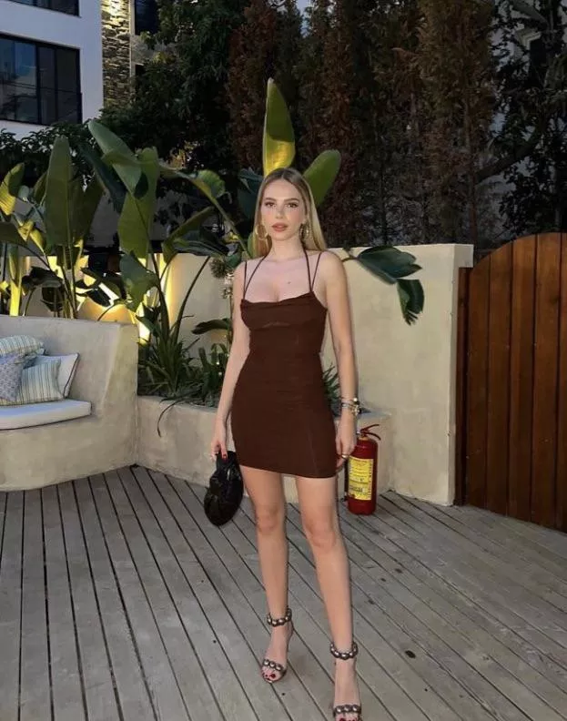 Brown posted by MrFocus900