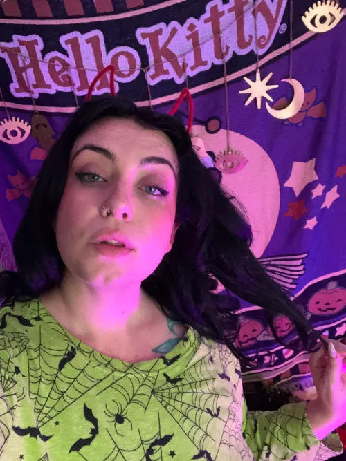 can i be your bimbo devil?😈🖤 by altwhre