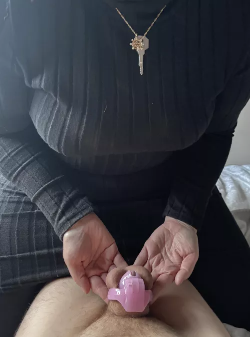 Day 31 Last day.should I let him out or carry on. by ukChastityPair