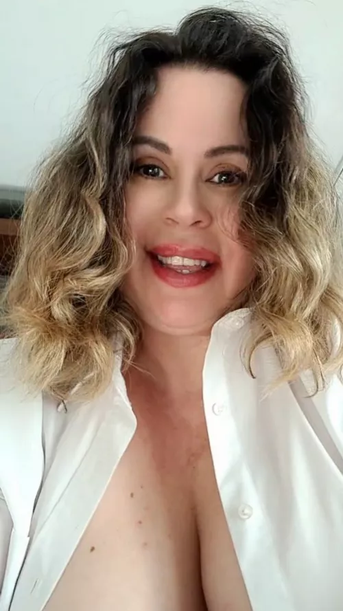 Do I have a nice smile? by bbwnicoleann