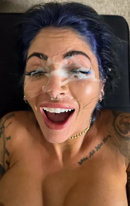 Eyes cum shut 😵 by August3101