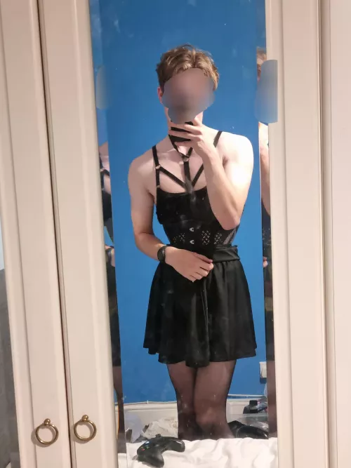 First time posting here by lipss_012341