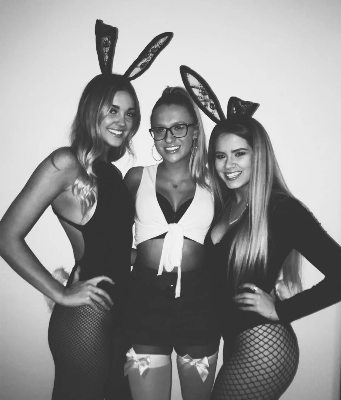 Halloween babes posted by seamanw1222