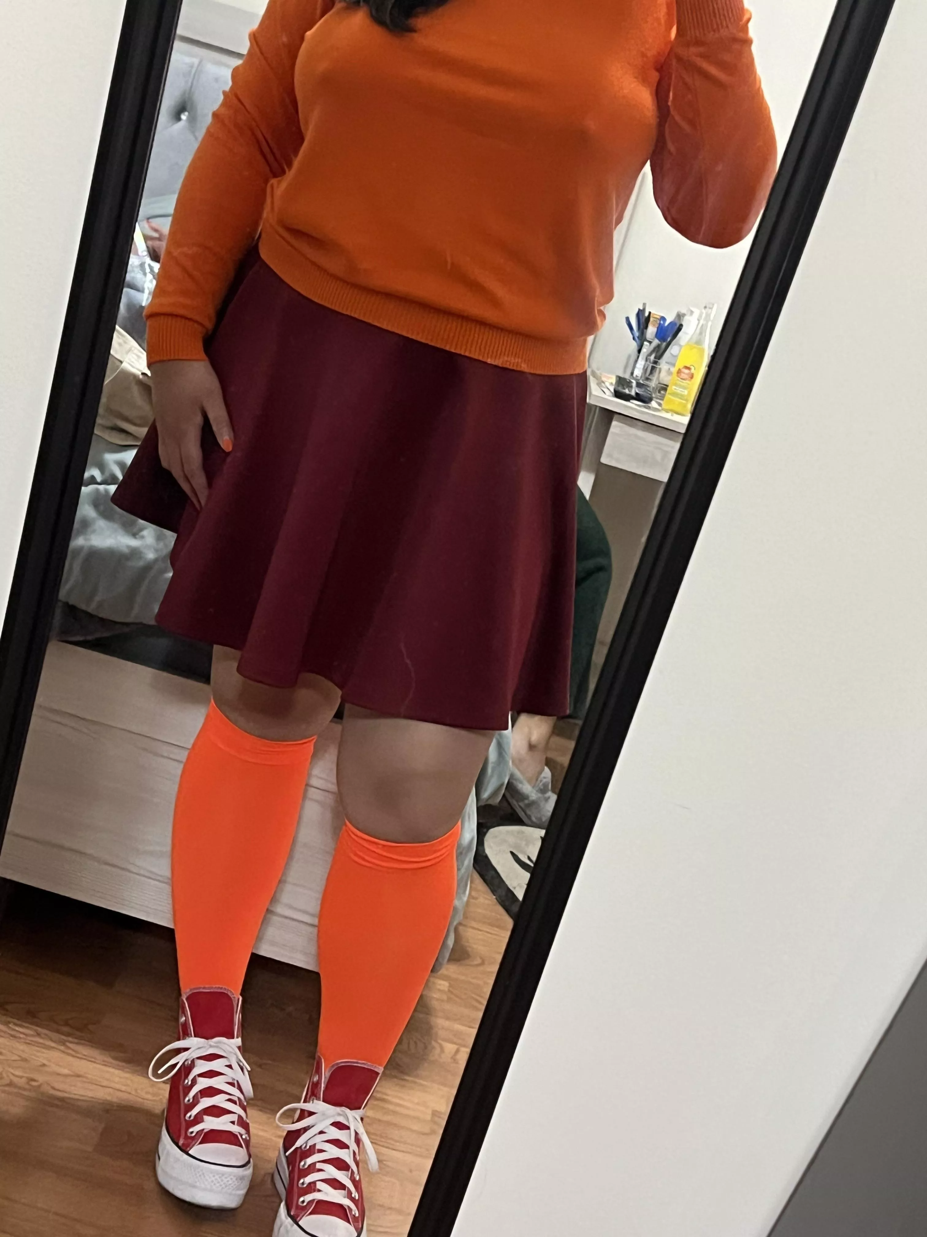 happy halloween from me and my two uncovered pumpkins 🎃 posted by CatlikeSwirl