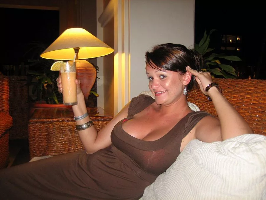 Have a Drink with Me? posted by Grillandia