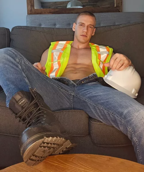 How would you pay 😏..? by John_fitness91