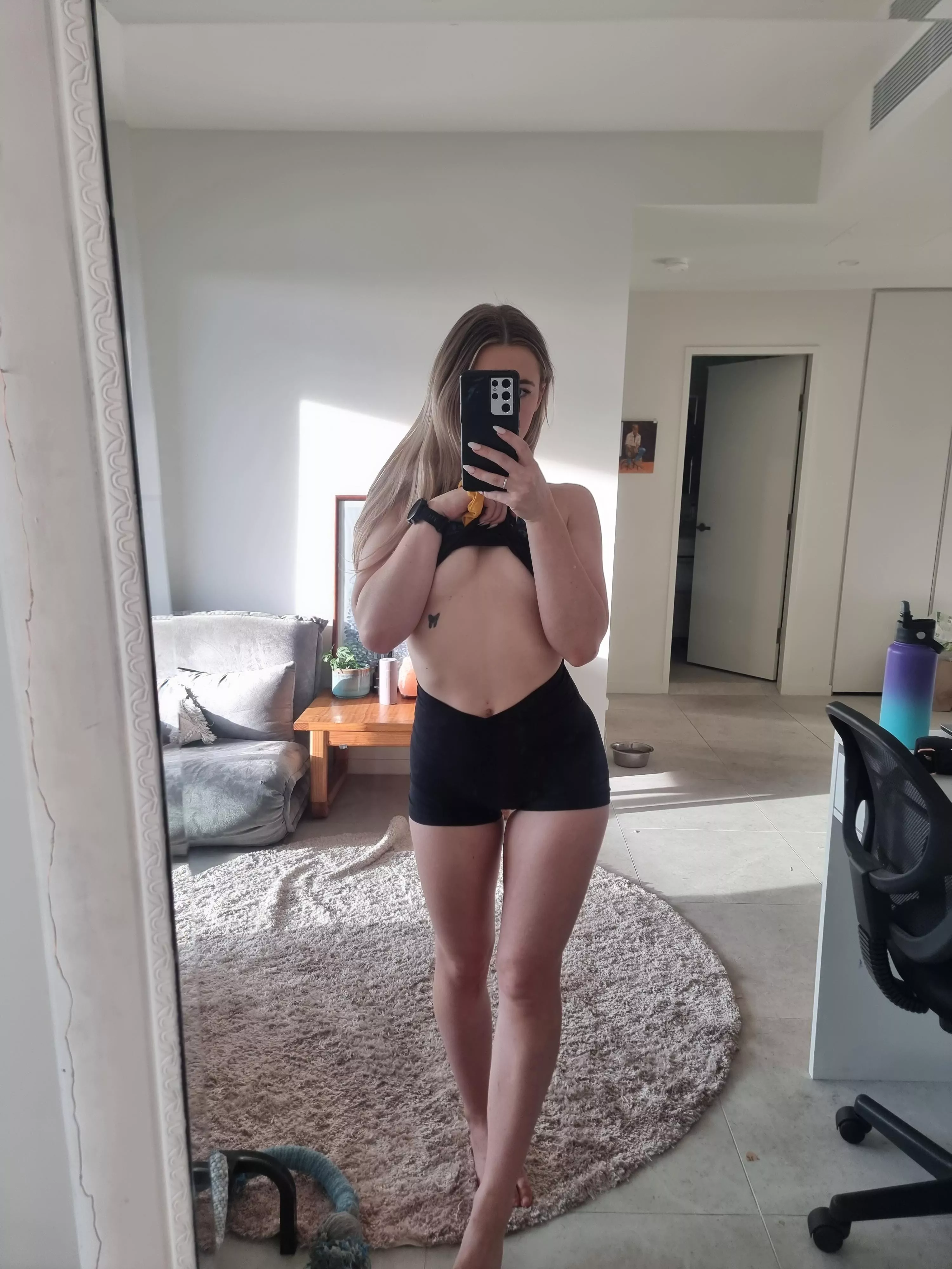 I either wear yoga pants or yoga shorts daily, what do you prefer? posted by artslutx