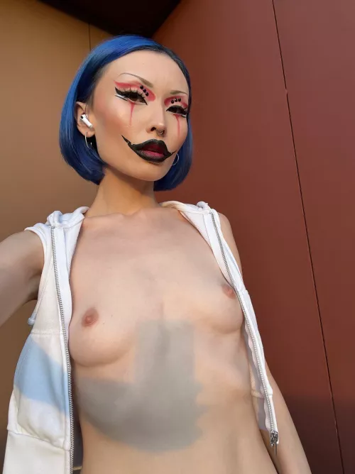 I spent a lot of time on makeup by thicklyResonate