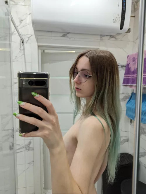 my hair color looks really cute, doesn't it by obovatemuhammad