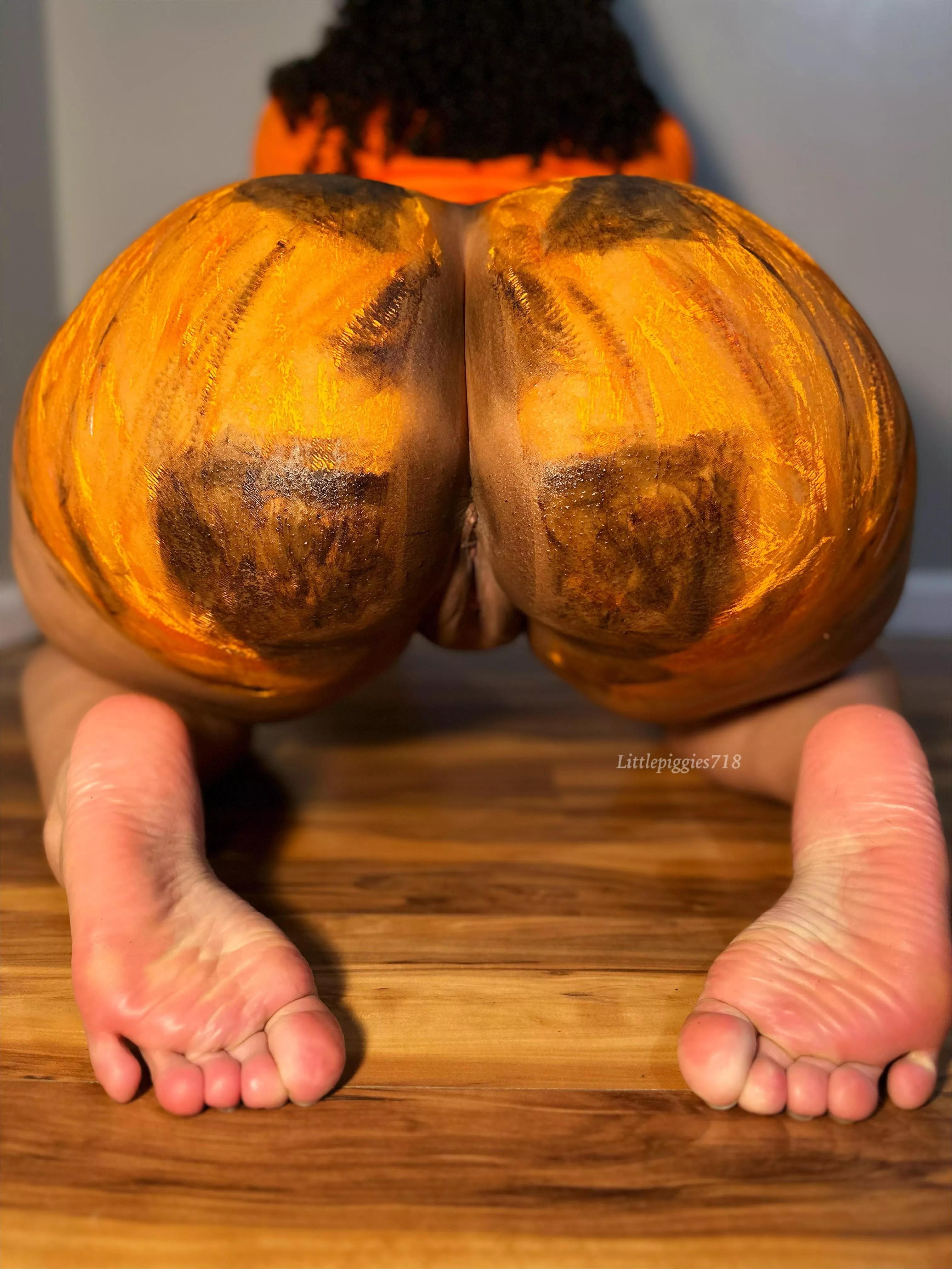 Play with my juicy pumpkin and soft soles posted by Littlepiggies718