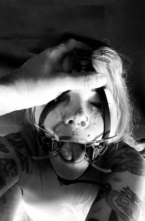 Split tongue facial for bound girl. by fourfingersdry