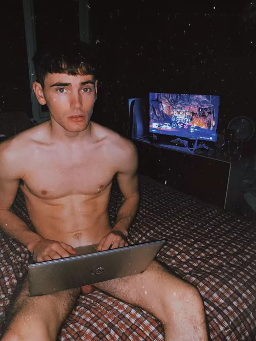 Stop interrupting my work for non sexual acts😩 by Ethanx_Brown