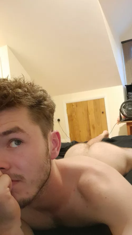 Stop looking and stick your tongue in already 😏 by BrbMakingACuppaT