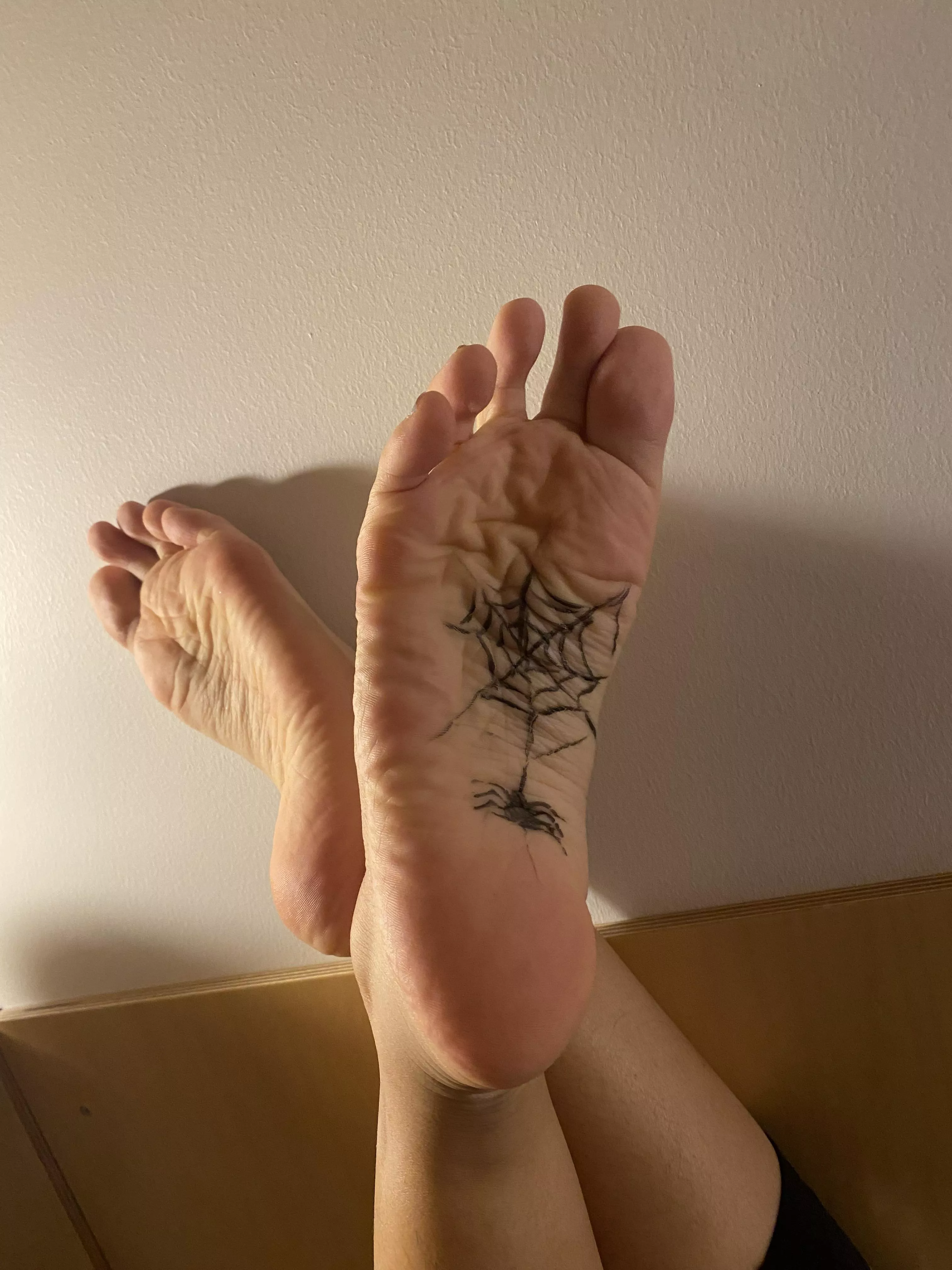 Trick or Feet? posted by Infernal_Enya