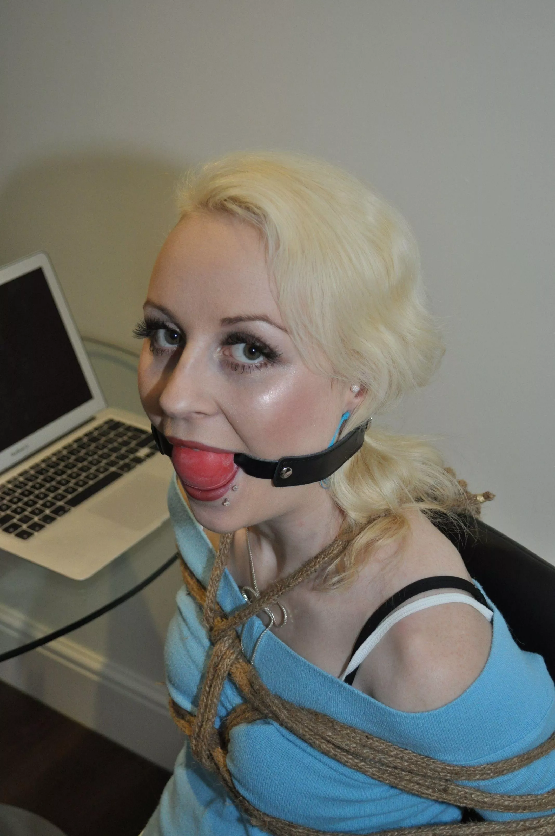 WFH is…risky. Model, Kiana Kraze posted by DPropish