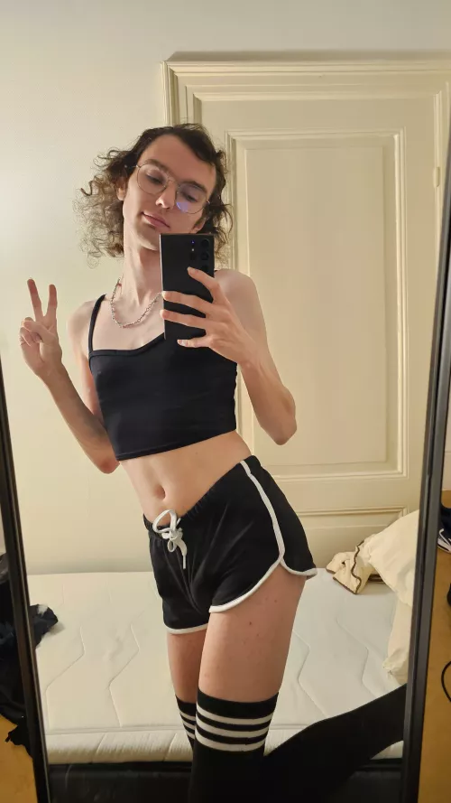 Which song do I remind you of? by its2xU