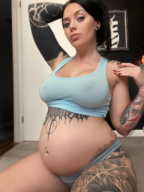 would you fuck me at 7 months pregnant? by raginpigletxx