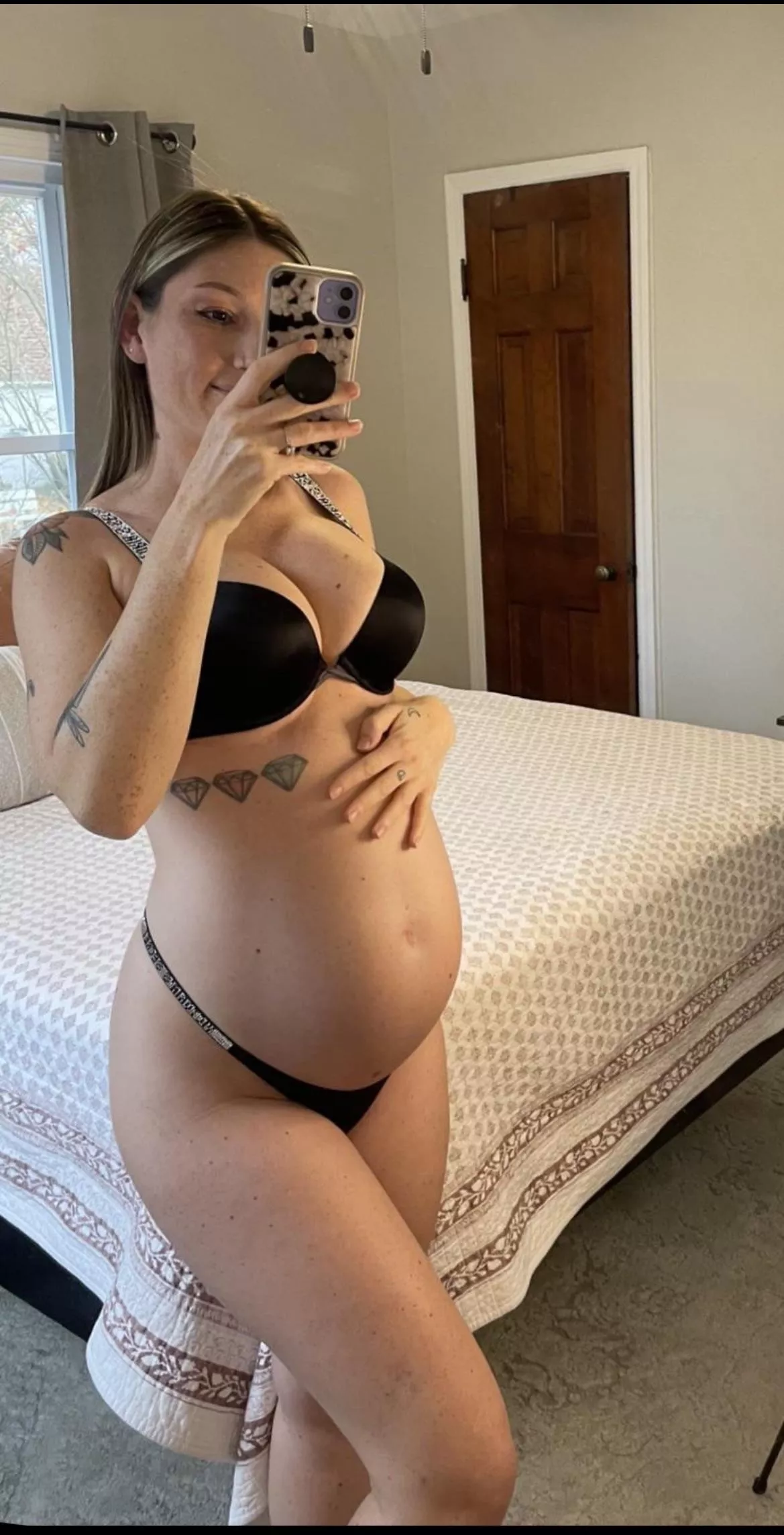 Would you want me to send you pregnant nudes? posted by Mastervixennnn