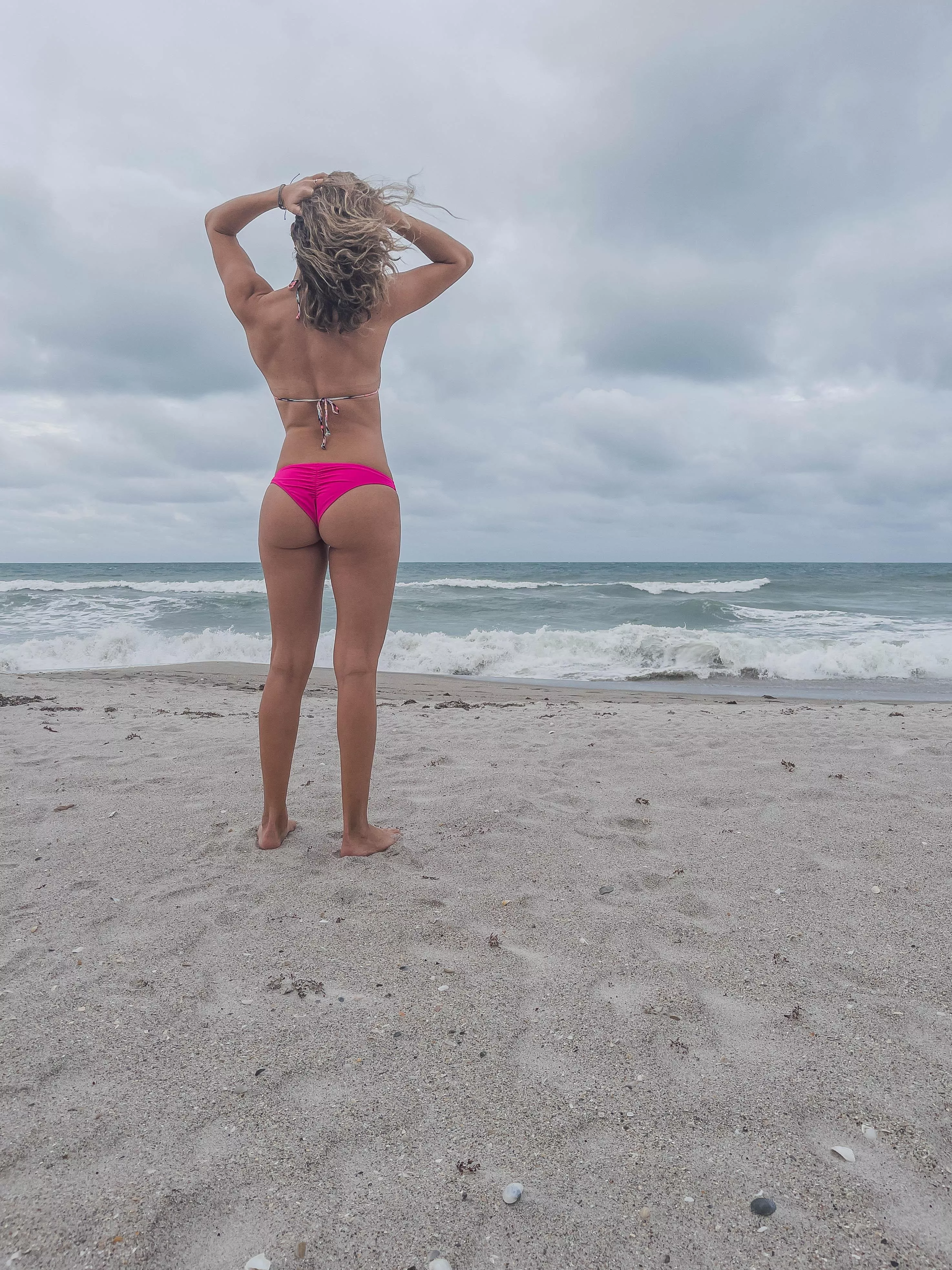 Beach dates are the best dates! [F] posted by mermaid_lexxx