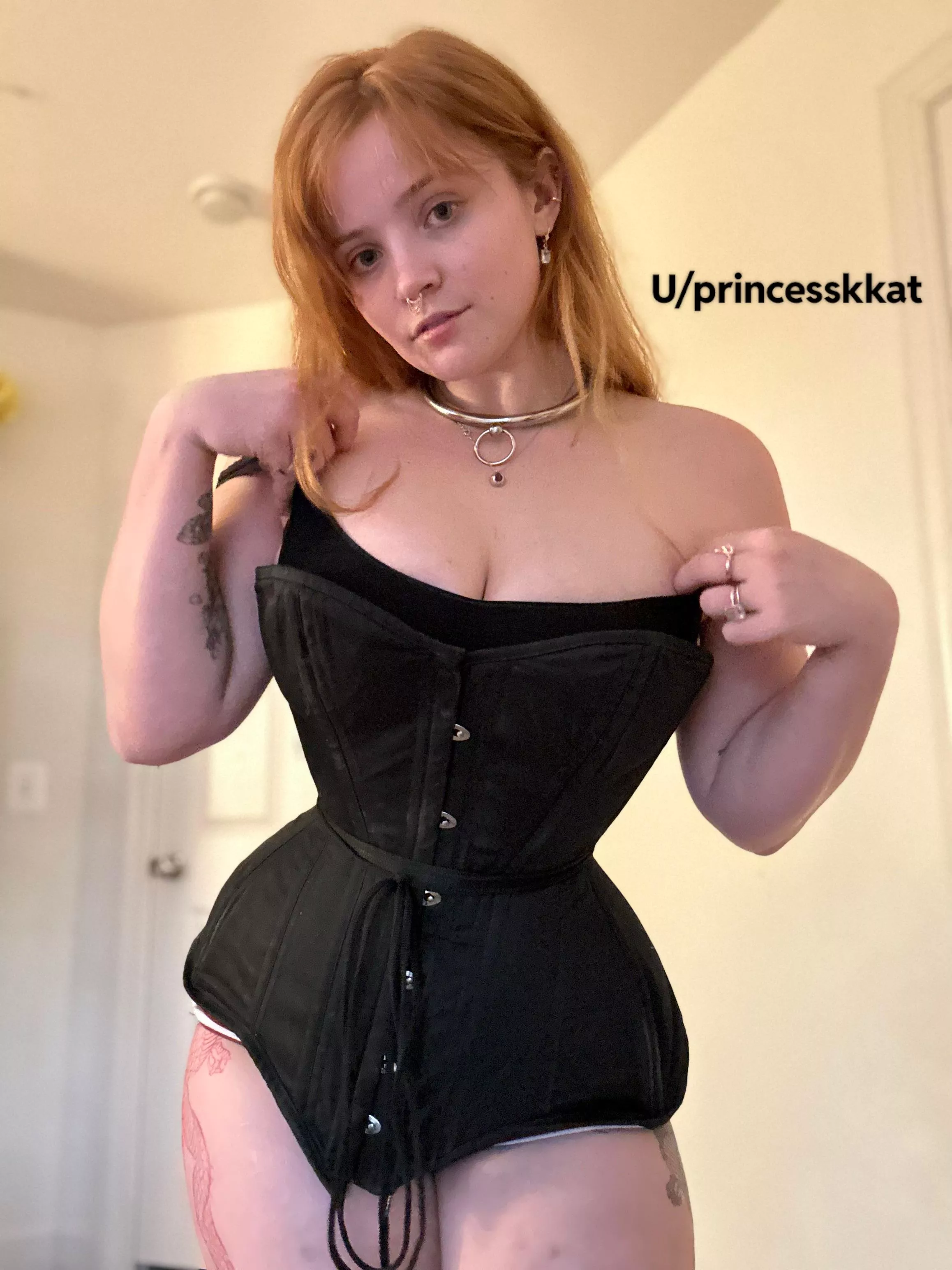 Cinched and collared posted by PrincessKKat