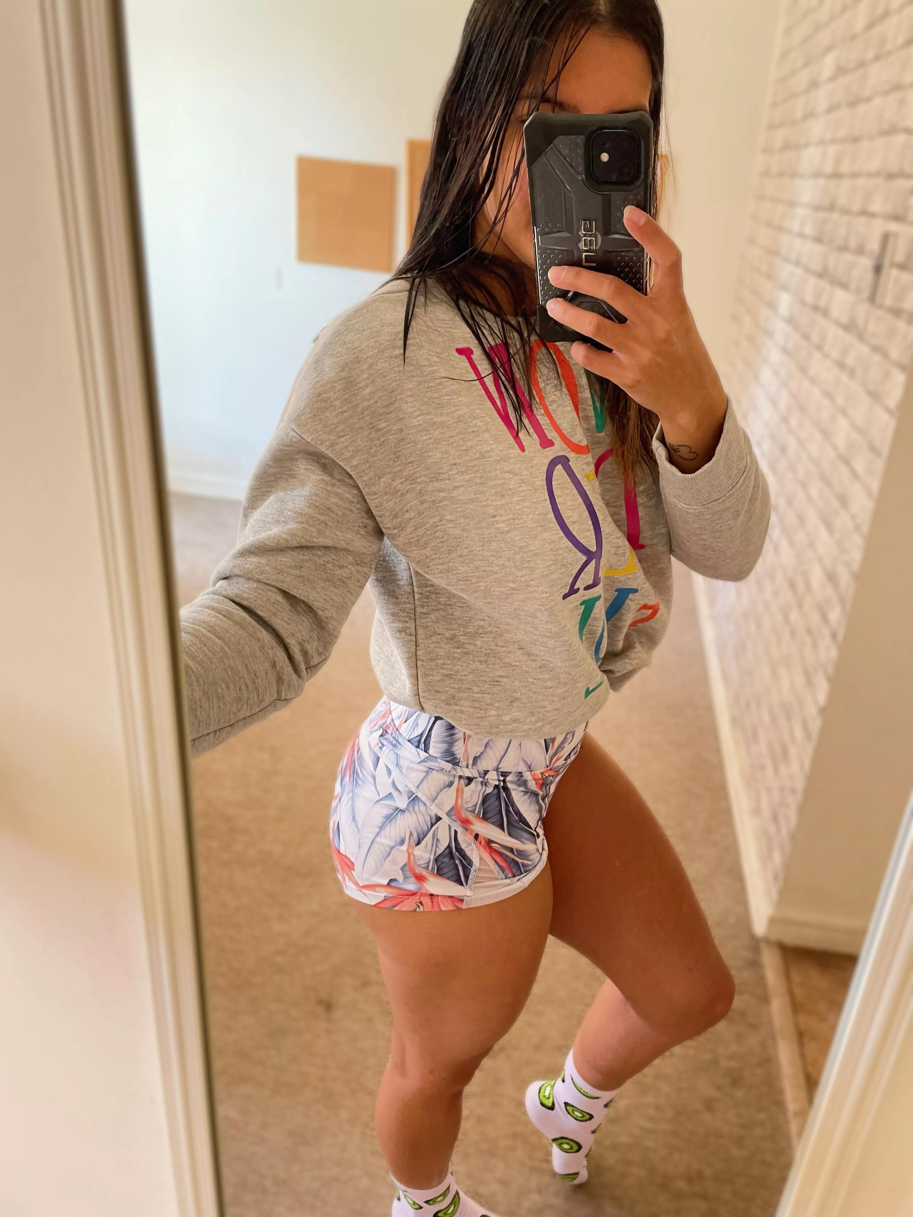 [f] wanna go out for a run or stay at home and play? posted by saramiller2222