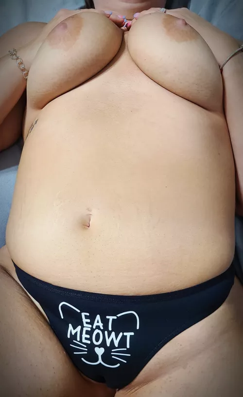 Follow the directions and you'll get an amazing reward by NaughtyNurseRoxanne