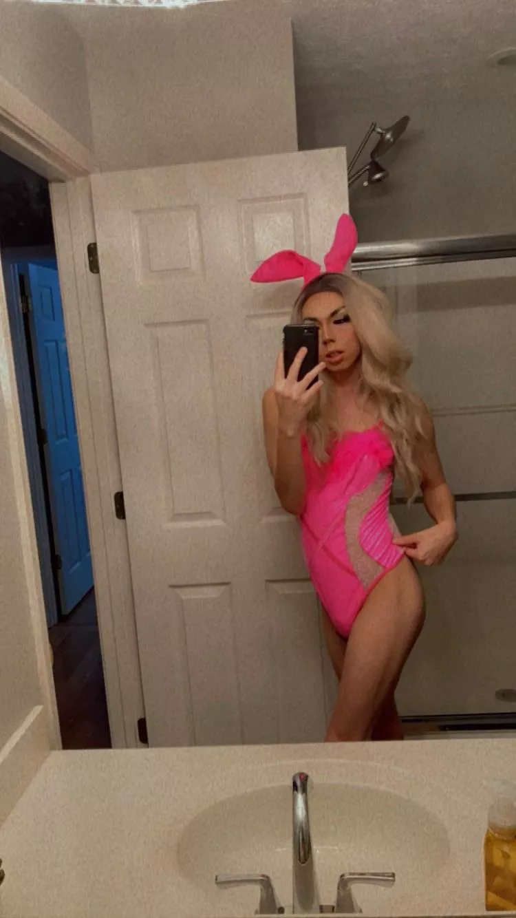 Happy Halloween 🎃 posted by Asiansissywife