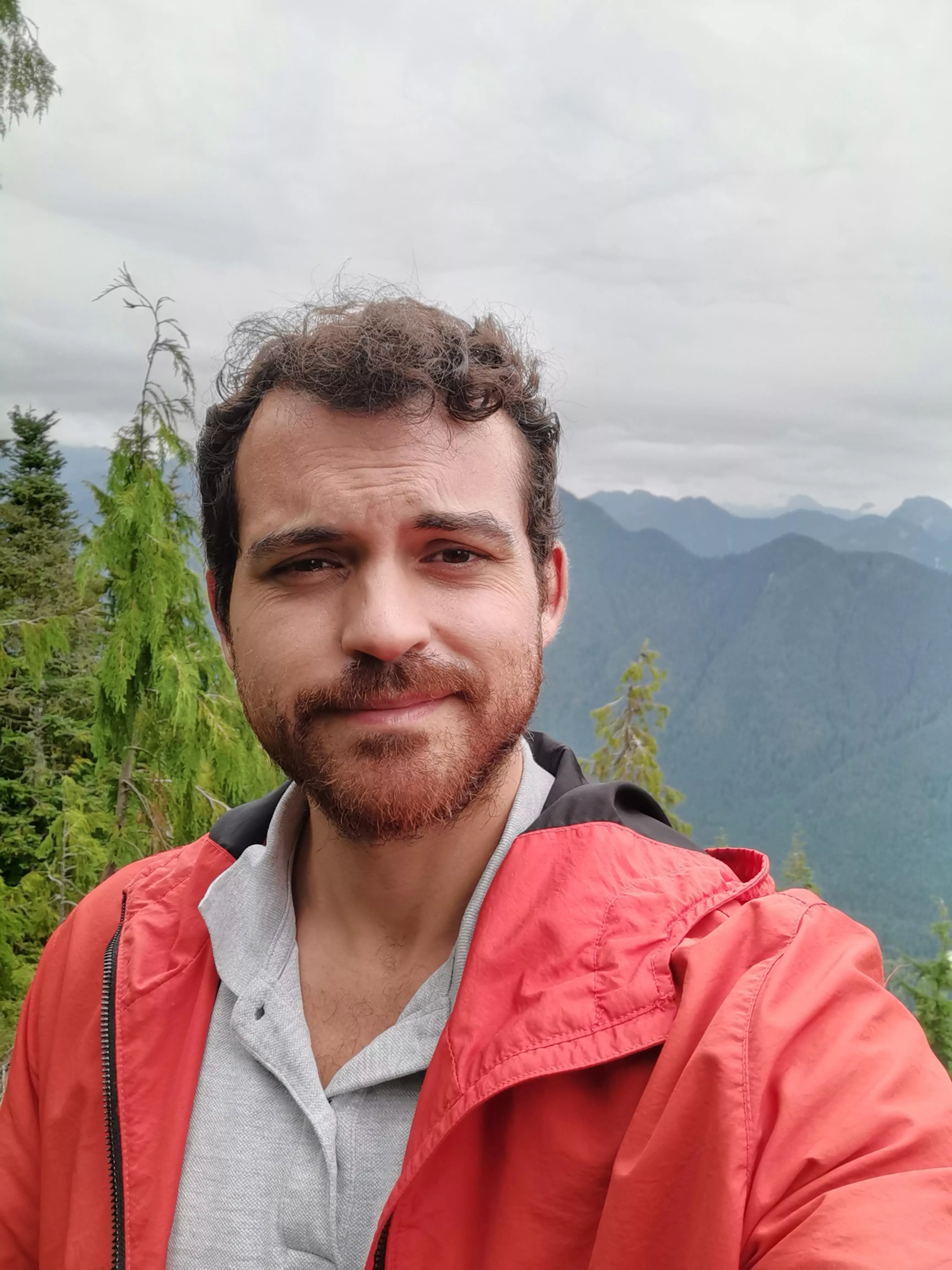 Hiking! posted by mickaelbdias