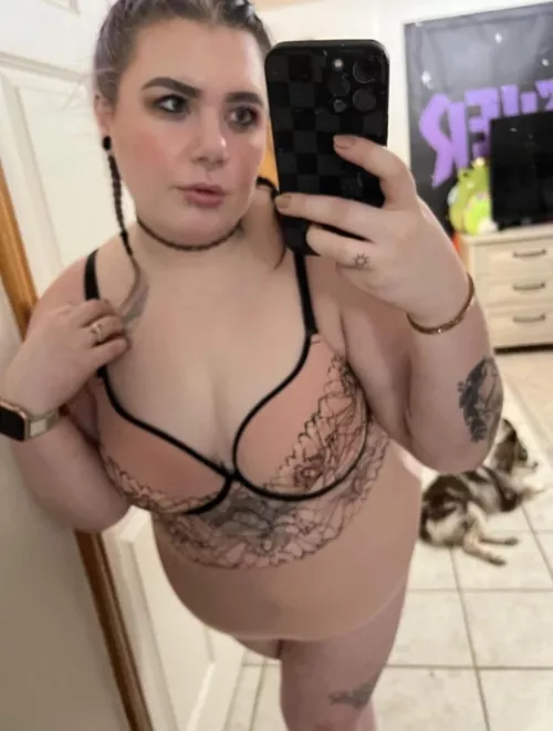 how’s this look on me? by bunnikisses