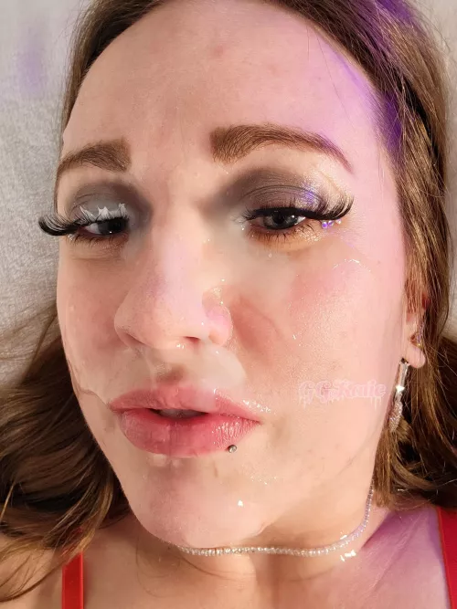 I can't see, how do I look? by ggkatie