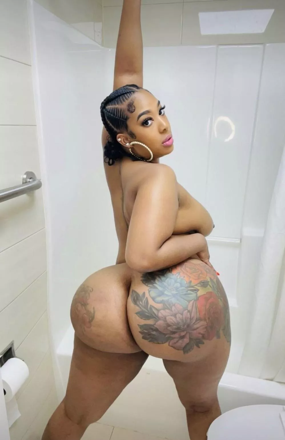 I just appreciate the fact that she got in huge!!! posted by I_Love_BBLs