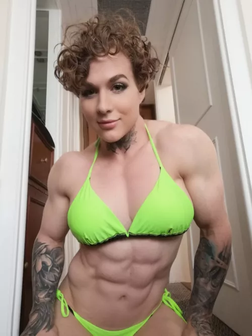 I wanna be your boi by Leekeyrouz