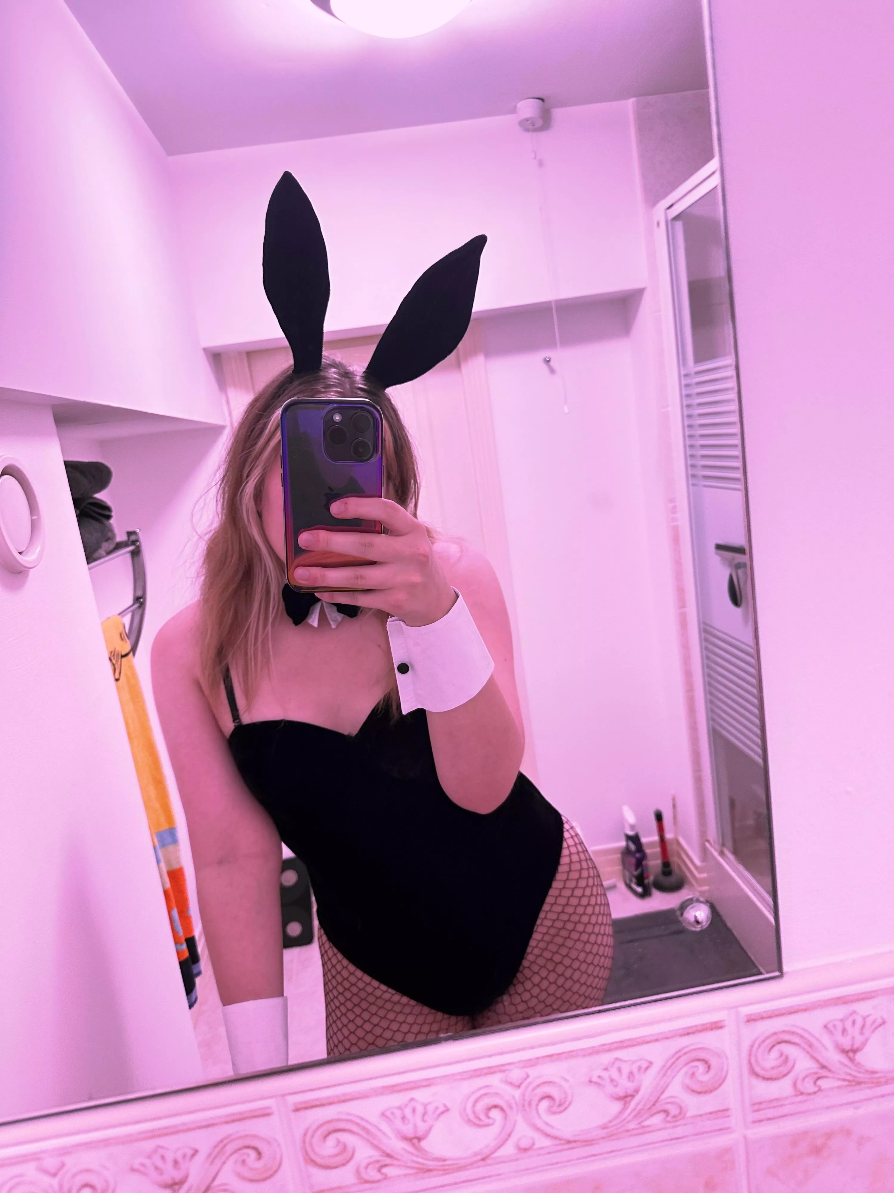 Im a bunny, duh! [F] posted by lwdxbloom