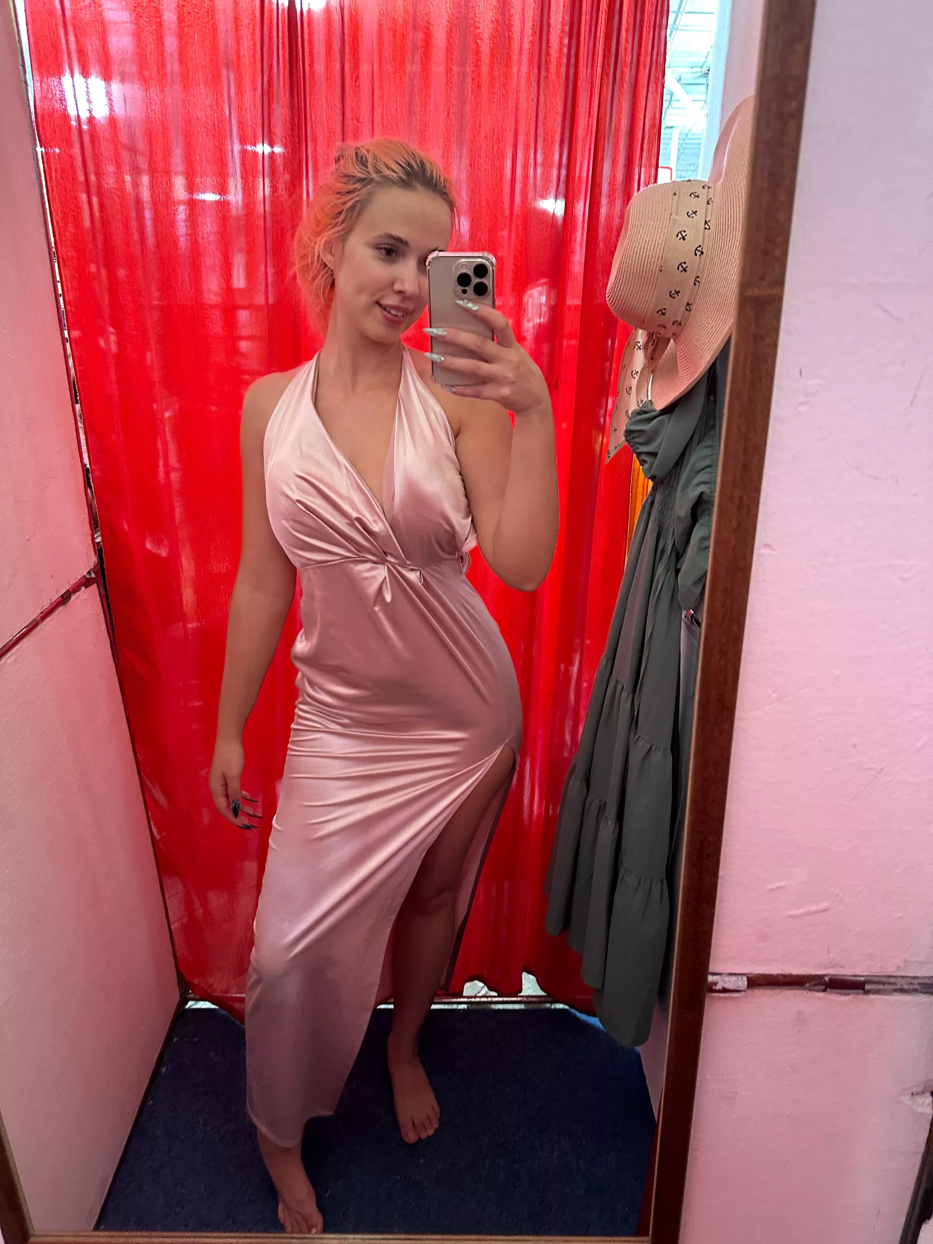 Is pink suits me? posted by CharmingMistress