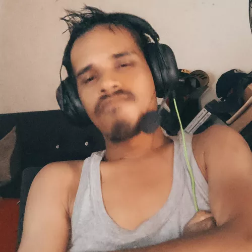 Just got a new gaming headset, feels awesome. by otomennn