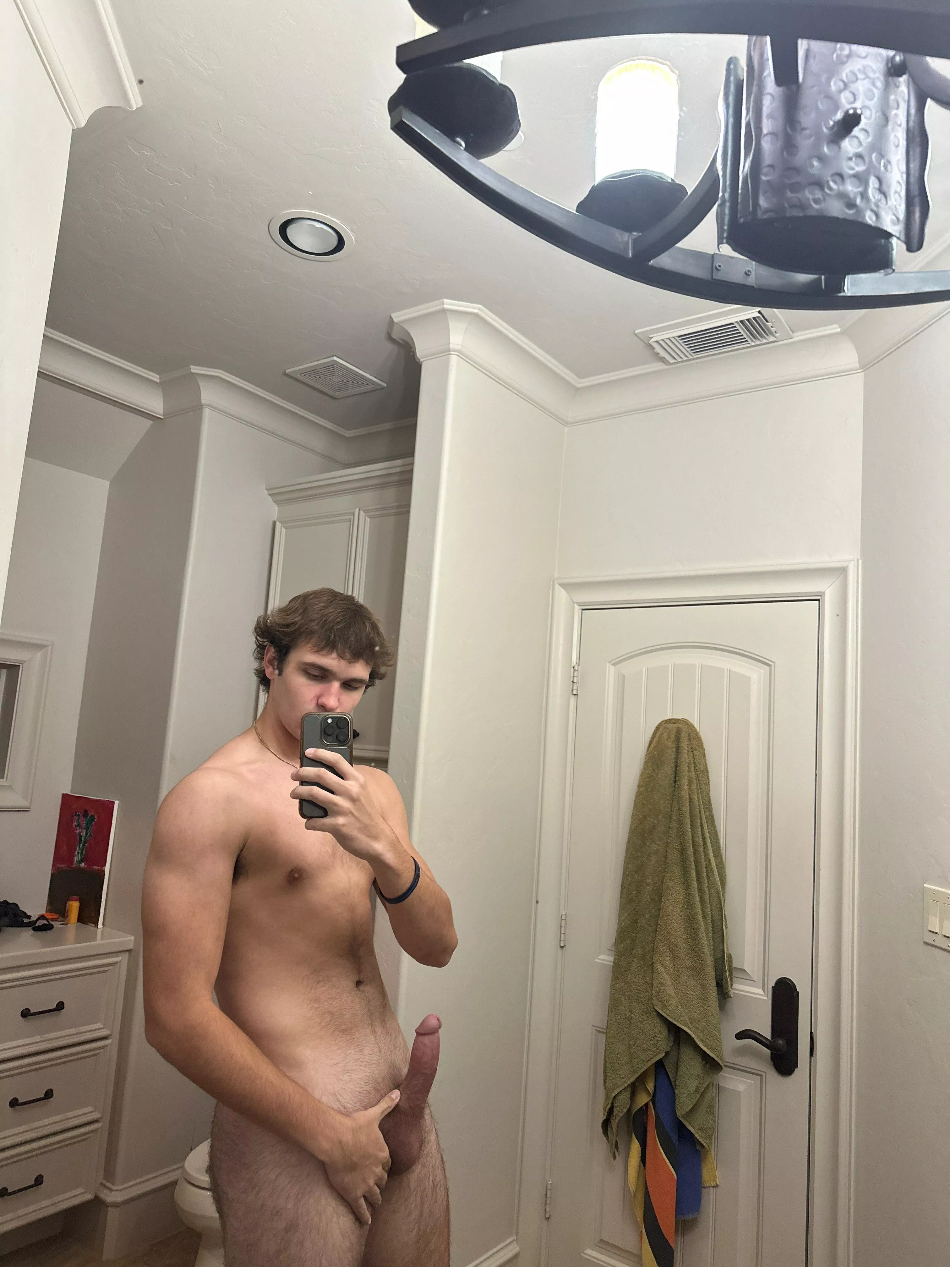 Ladies, do you want a trick… or a treat 😈 posted by Htxhung146