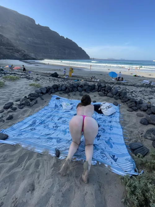 Life at the beach is the best by TinyWetPussy