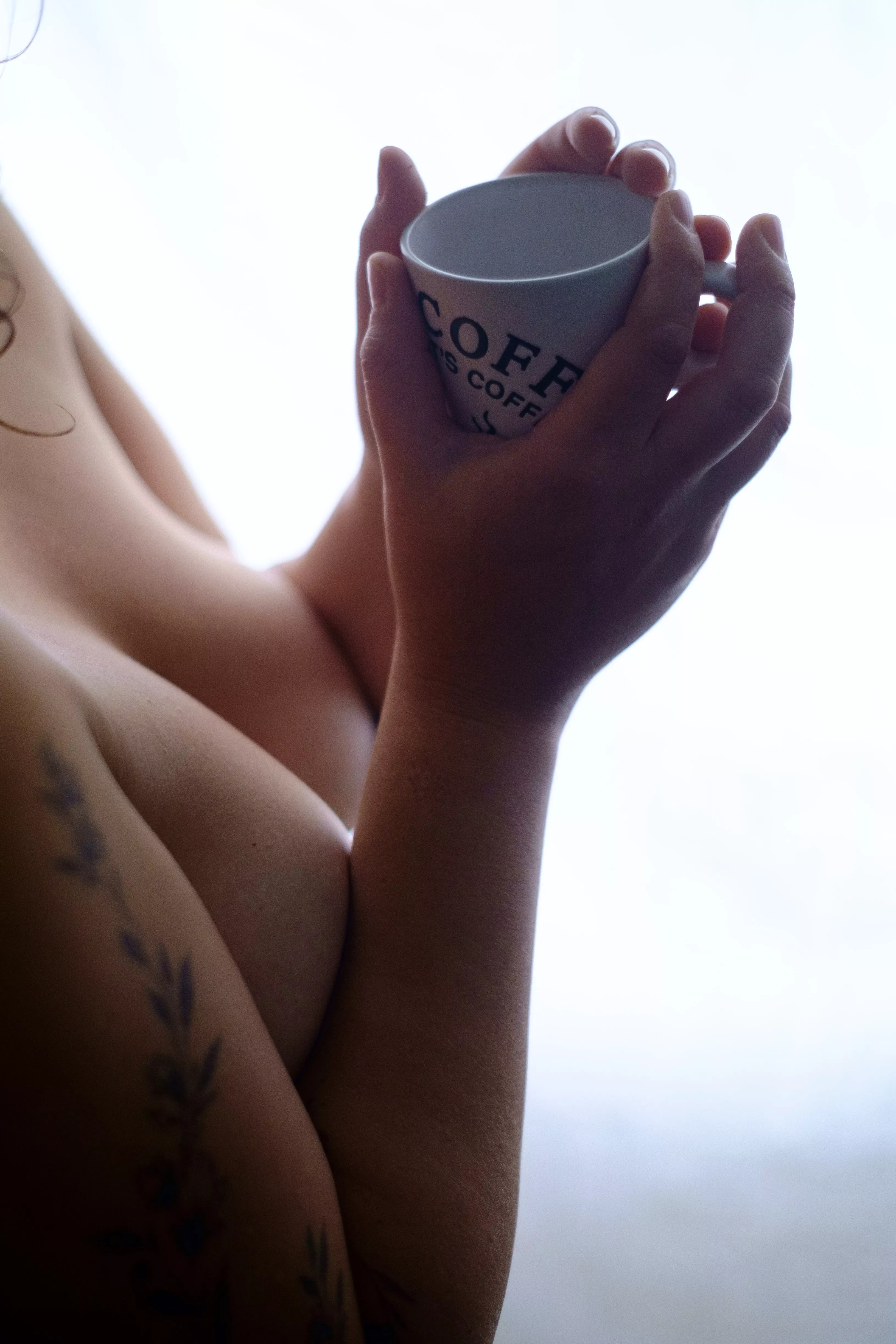 My favorite time for coffee : early morning, when everyone sleeping posted by clitoriatea